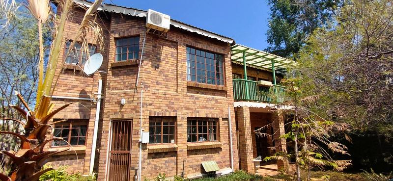 3 Bedroom Property for Sale in Pentagon Park Free State